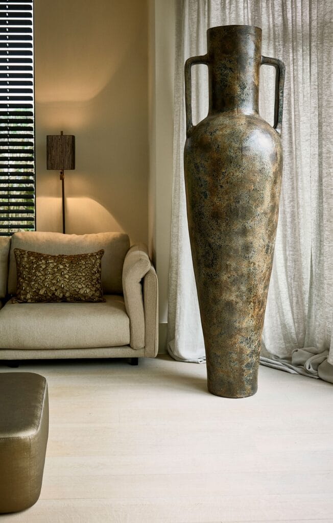 Vorera Vase