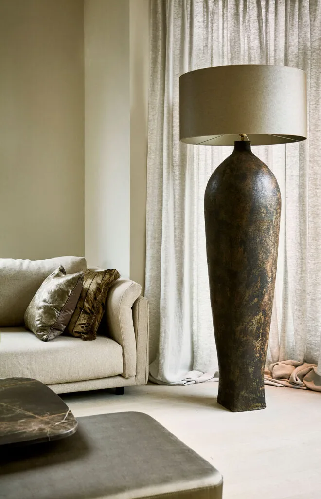 Vorera Vase Floorlamp