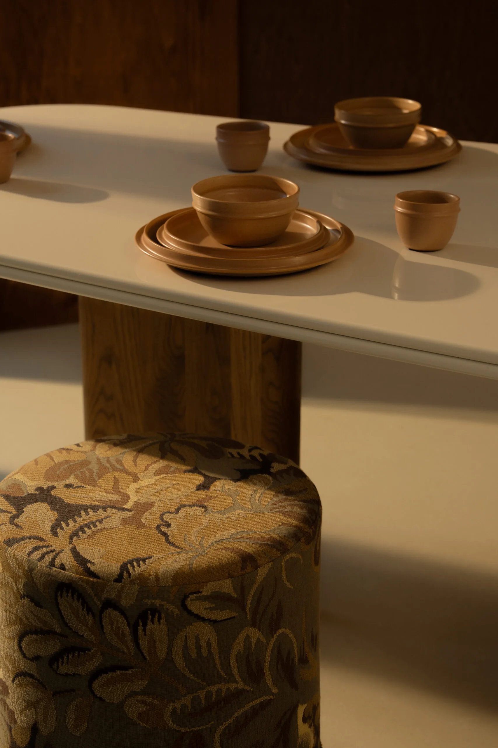 Savon Dining Table - Image 3